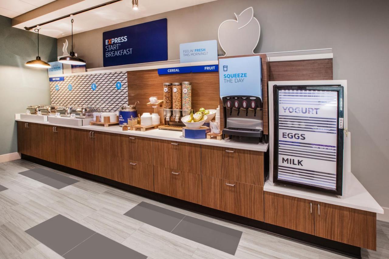 Holiday Inn Express Hotel & Suites - Atlanta/Emory University Area By Ihg Декейтер Екстер'єр фото