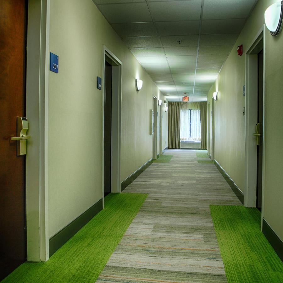 Holiday Inn Express Hotel & Suites - Atlanta/Emory University Area By Ihg Декейтер Екстер'єр фото